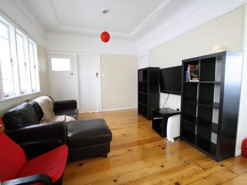 65 Harold Street, Holland Park QLD 4121