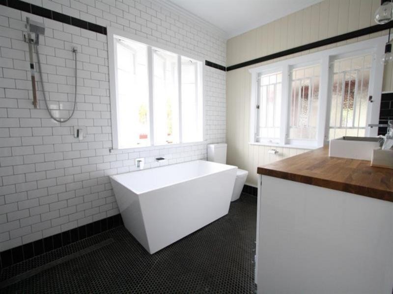 65 Harold Street, Holland Park QLD 4121