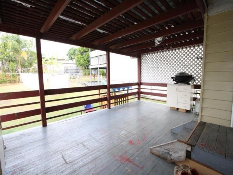 65 Harold Street, Holland Park QLD 4121