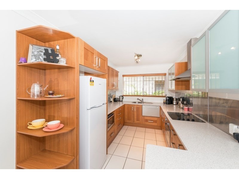 2/117 Chatsworth Road, Coorparoo QLD 4151