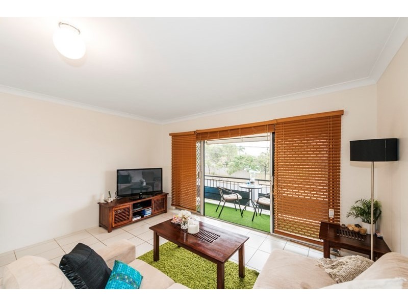 2/117 Chatsworth Road, Coorparoo QLD 4151