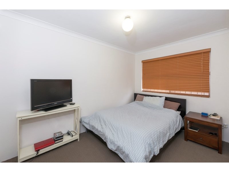 2/117 Chatsworth Road, Coorparoo QLD 4151