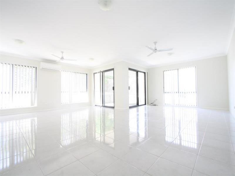 51 Breton Street, Sunnybank QLD 4109