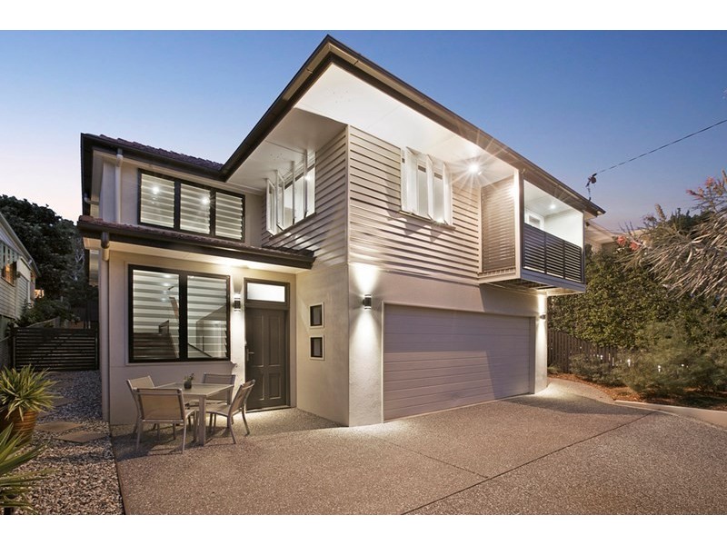 62 Stella Street, Holland Park QLD 4121