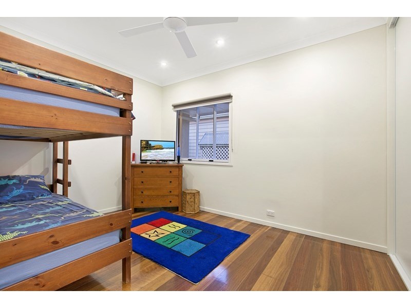 62 Stella Street, Holland Park QLD 4121