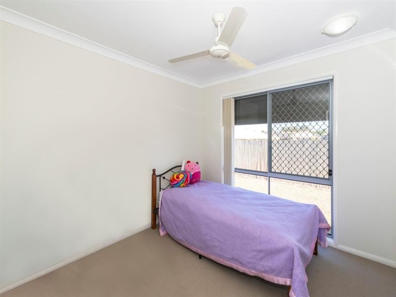 24 GRIFFEN Place, Crestmead QLD 4132