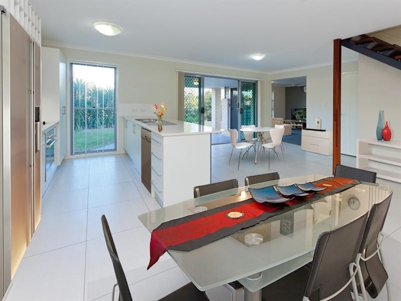 4 Latona Street, Warner QLD 4500