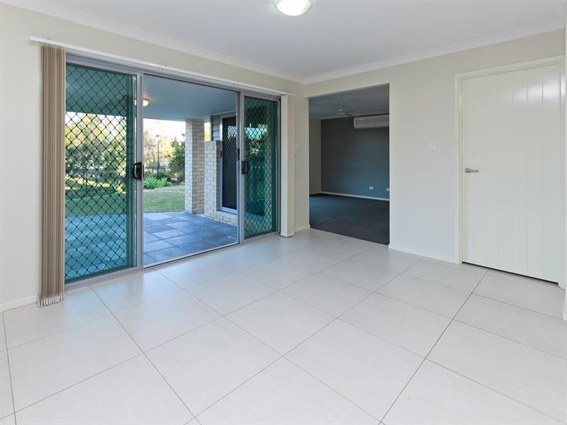 4 Latona Street, Warner QLD 4500