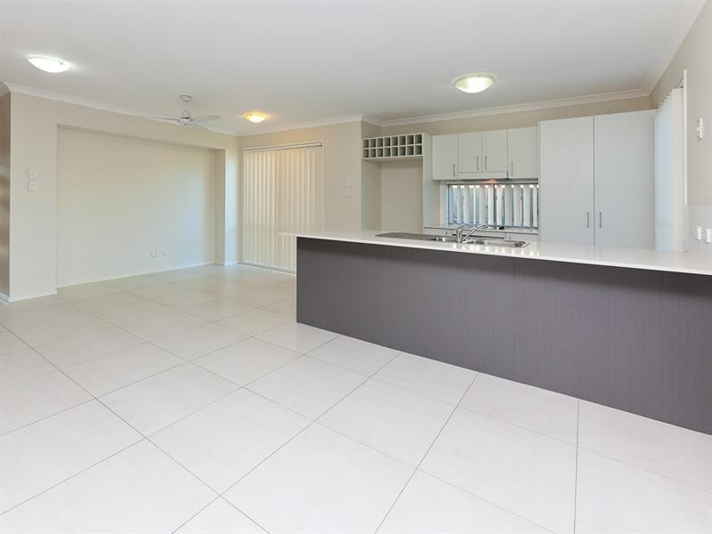4 Latona Street, Warner QLD 4500