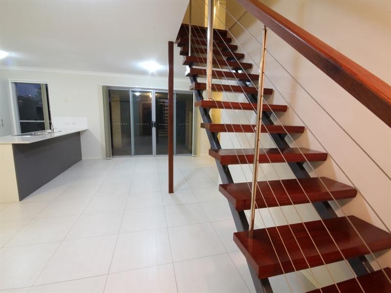 4 Latona Street, Warner QLD 4500