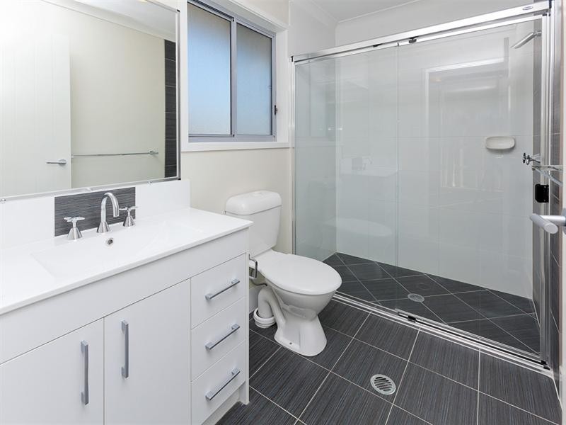 4 Latona Street, Warner QLD 4500