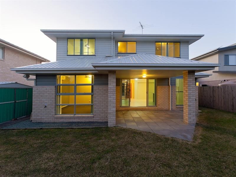 4 Latona Street, Warner QLD 4500