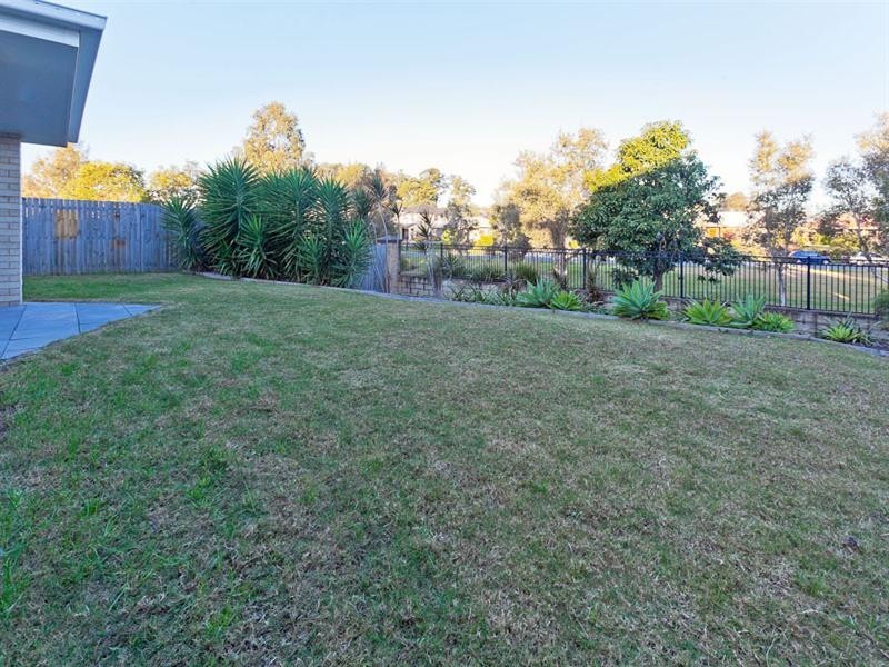 4 Latona Street, Warner QLD 4500