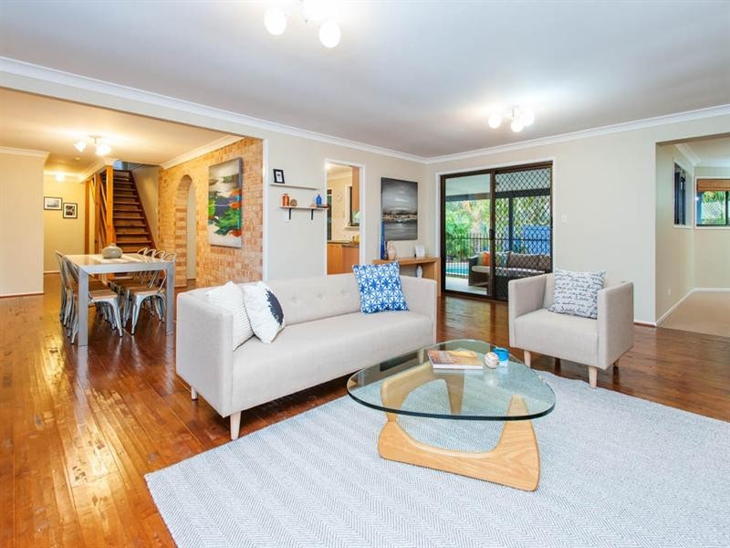 62 Wishart Road, Upper Mount Gravatt QLD 4122