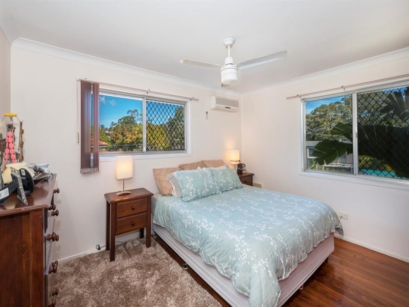 3 Joachim Street, Holland Park West QLD 4121