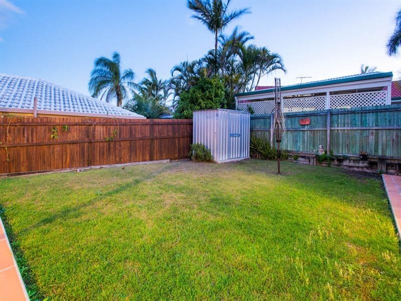 2 Byzance Close, Eight Mile Plains QLD 4113