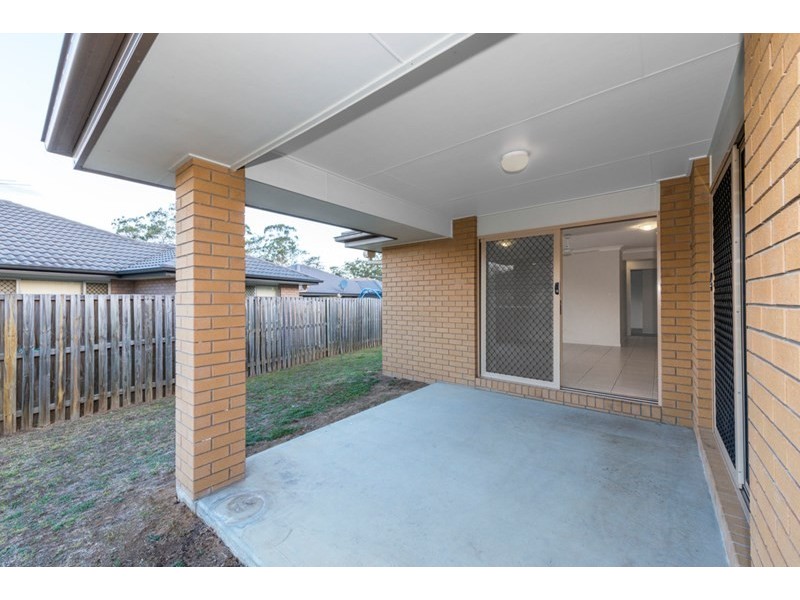 39 Quinn Close, Augustine Heights QLD 4300