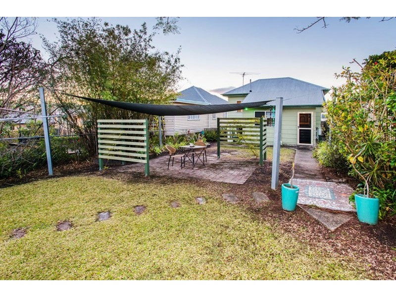 33 Invermore Street, Mount Gravatt East QLD 4122