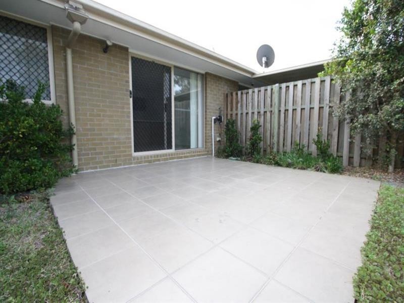 Unit 2 52-54 Freshwater Drive, Berrinba QLD 4117