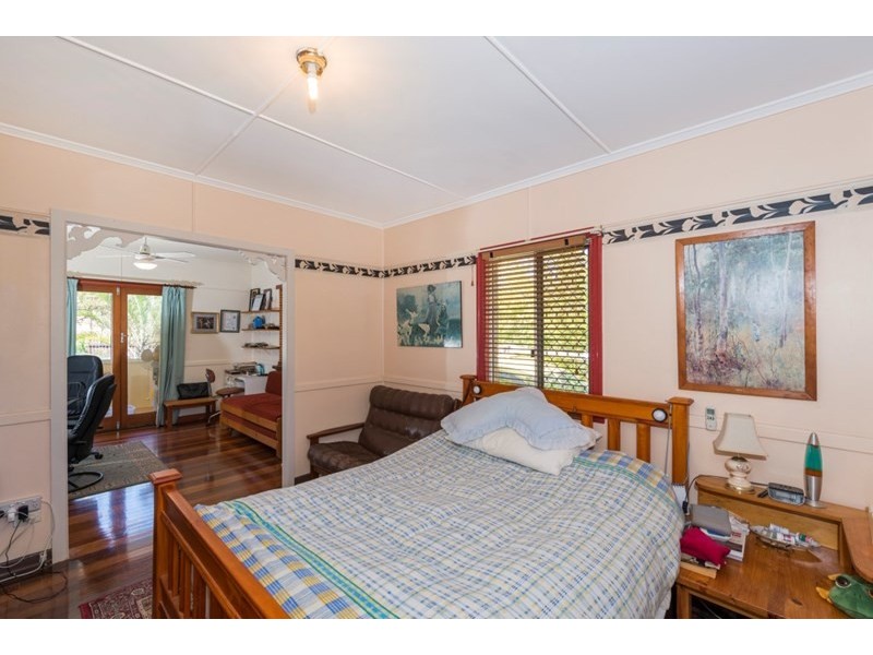 61 Wadley Street, Macgregor QLD 4109