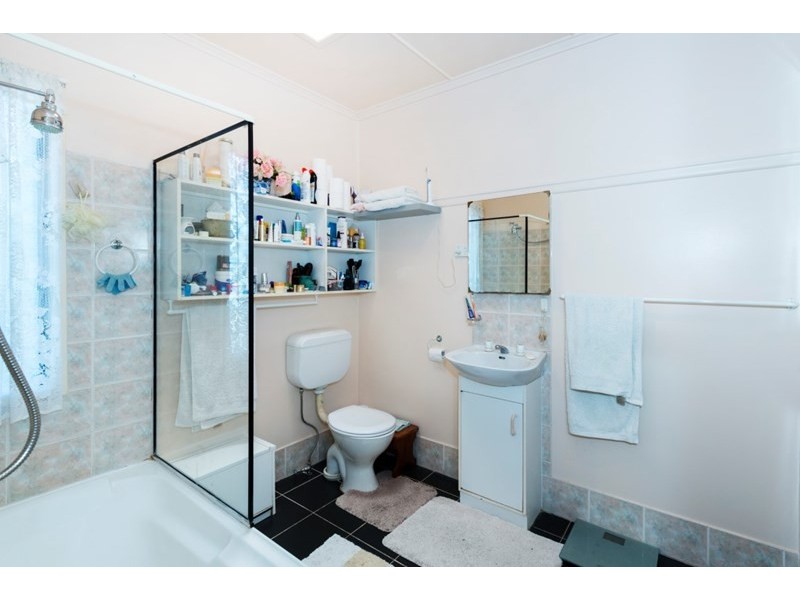 61 Wadley Street, Macgregor QLD 4109