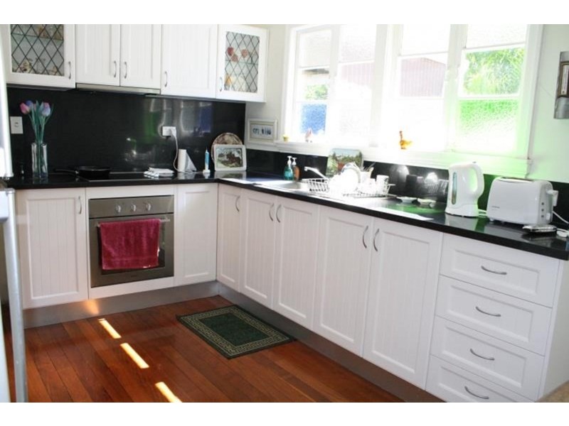 16 Hicks Street, Mount Gravatt East QLD 4122