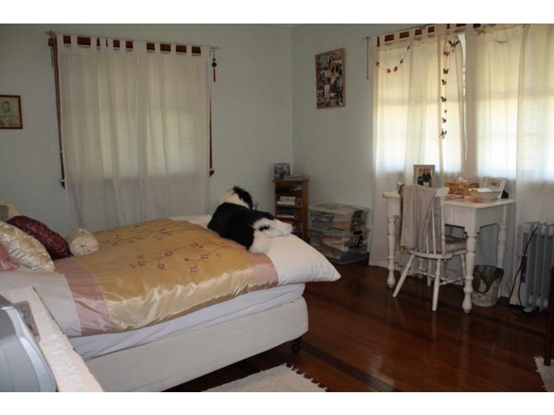 16 Hicks Street, Mount Gravatt East QLD 4122