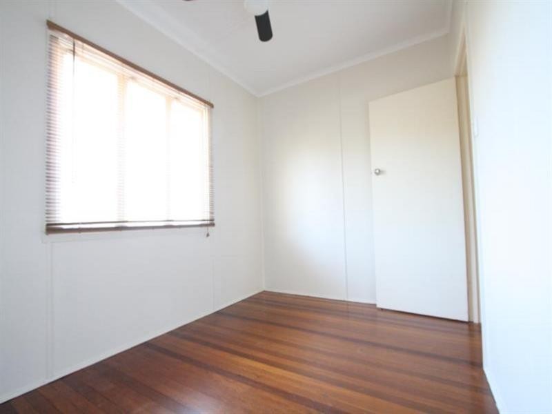 46 Galsworthy Street, Holland Park West QLD 4121