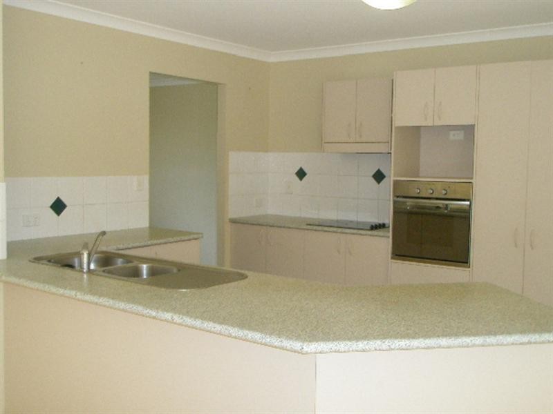 38 Bedarra Street, Redland Bay QLD 4165
