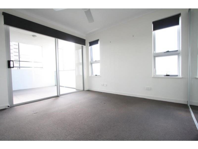 1602/67 Linton Street, Woolloongabba QLD 4102