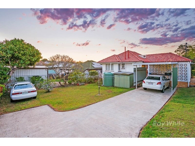 31 Seville Road, Holland Park QLD 4121
