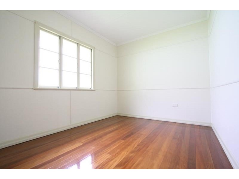 20 Brodie Street, Holland Park West QLD 4121