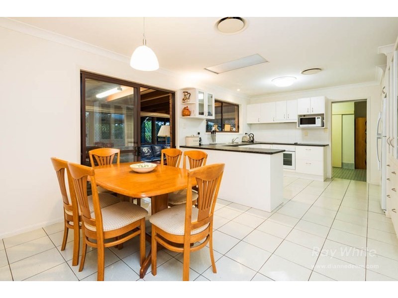 7 Boorala Crescent, Eight Mile Plains QLD 4113