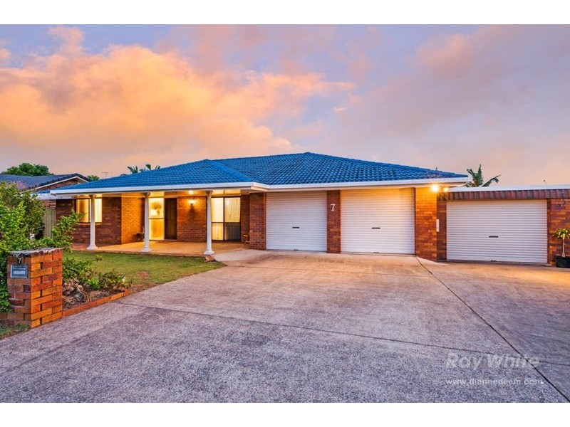 7 Boorala Crescent, Eight Mile Plains QLD 4113