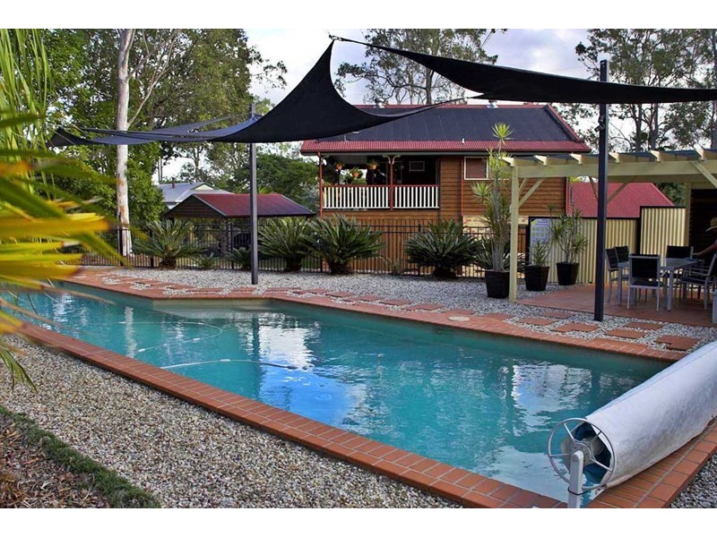 31-33 Teresa Drive, Munruben QLD 4125