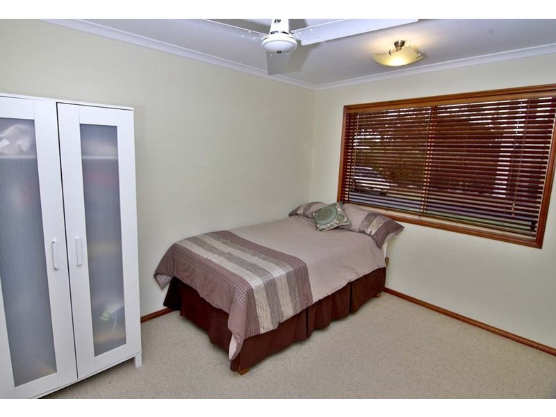 31-33 Teresa Drive, Munruben QLD 4125