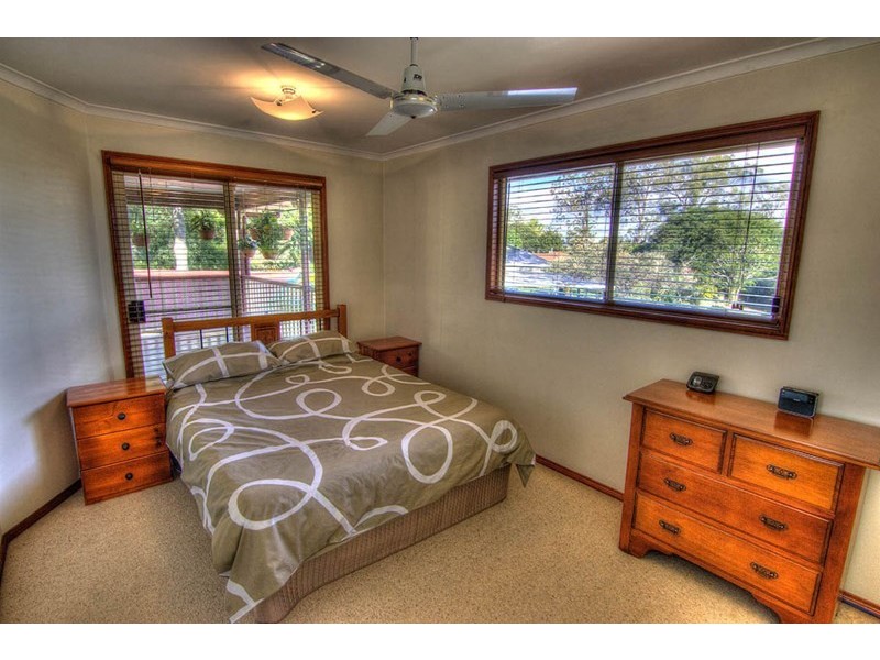 31-33 Teresa Drive, Munruben QLD 4125