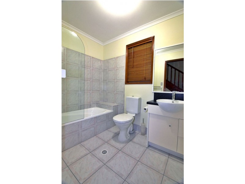 31-33 Teresa Drive, Munruben QLD 4125