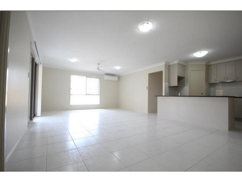 9 Gordon Drive, Bellbird Park QLD 4300