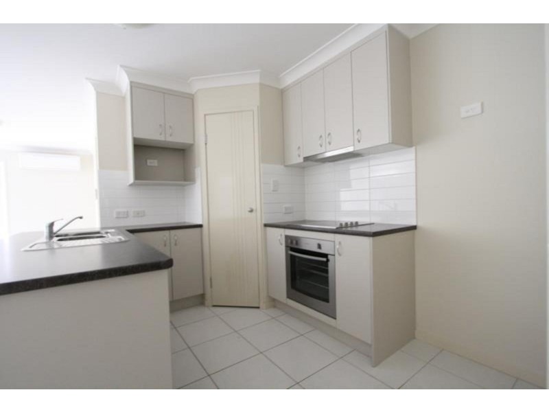 9 Gordon Drive, Bellbird Park QLD 4300