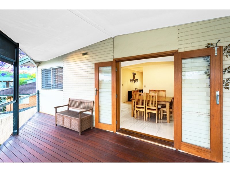 4 O’Callaghan Street, Holland Park QLD 4121