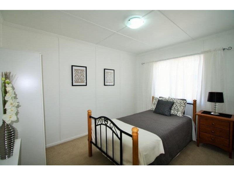 18 Amaroo Street, Archerfield QLD 4108