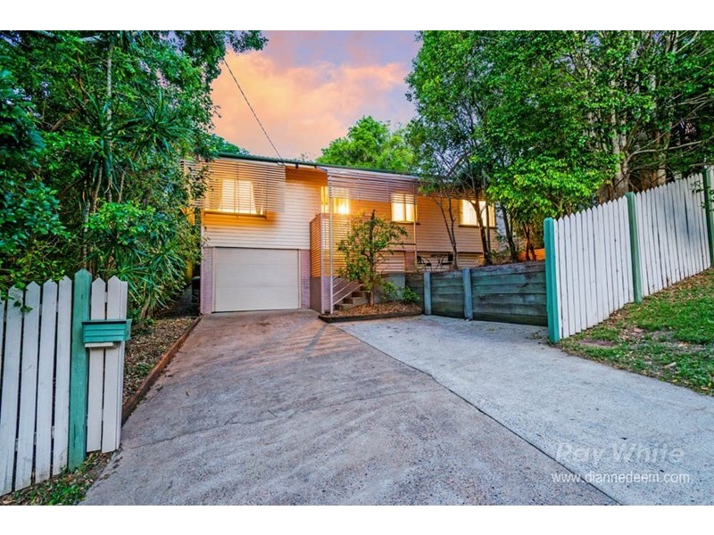 33 Murray Street, Red Hill QLD 4059