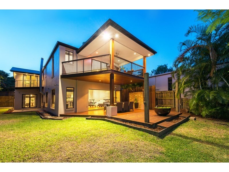 9 Keera Street, Coorparoo QLD 4151