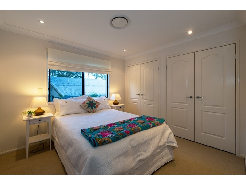 9 Keera Street, Coorparoo QLD 4151