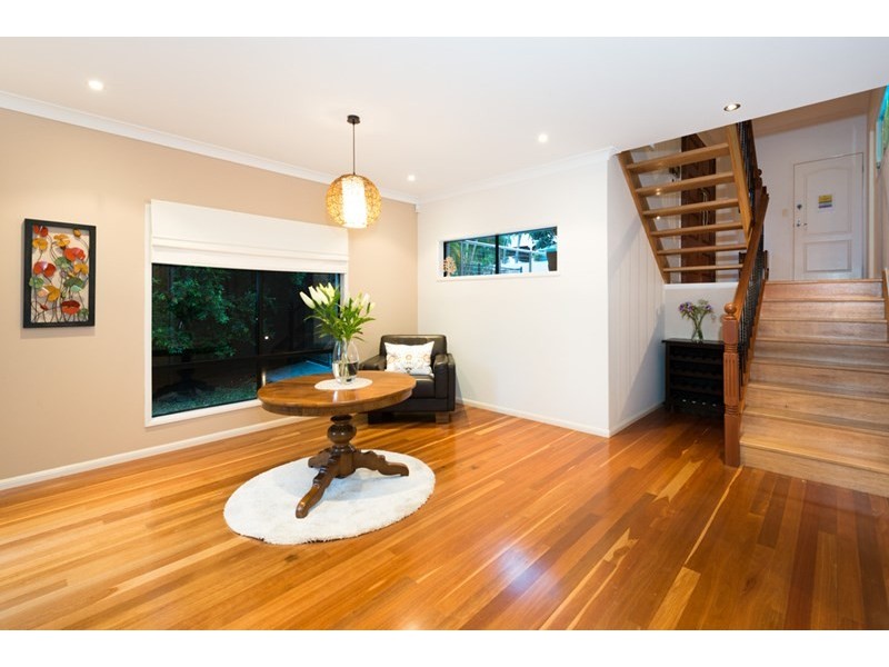 9 Keera Street, Coorparoo QLD 4151