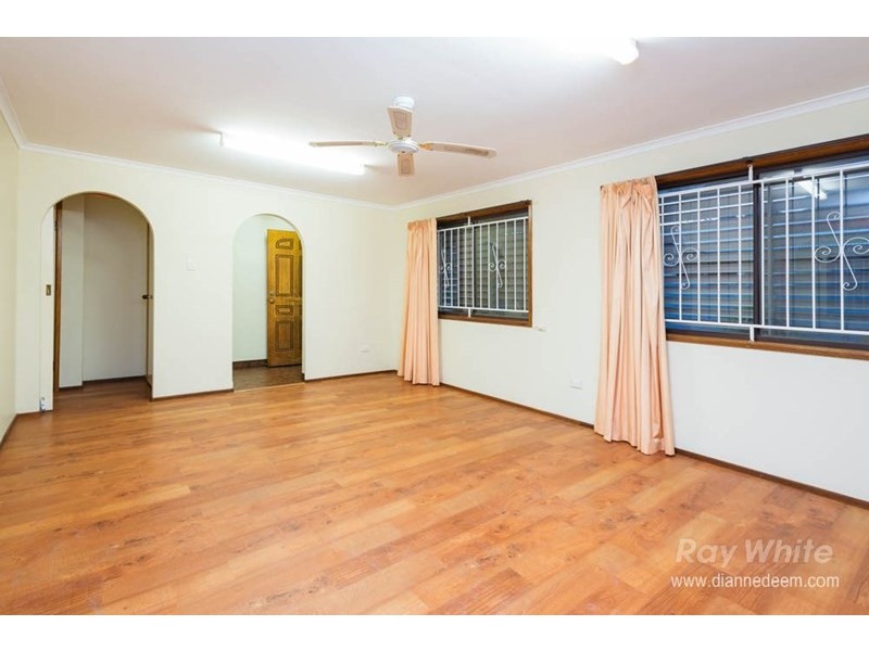 64 Wishart Road, Upper Mount Gravatt QLD 4122