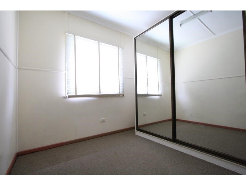 31 Seville Road, Holland Park QLD 4121