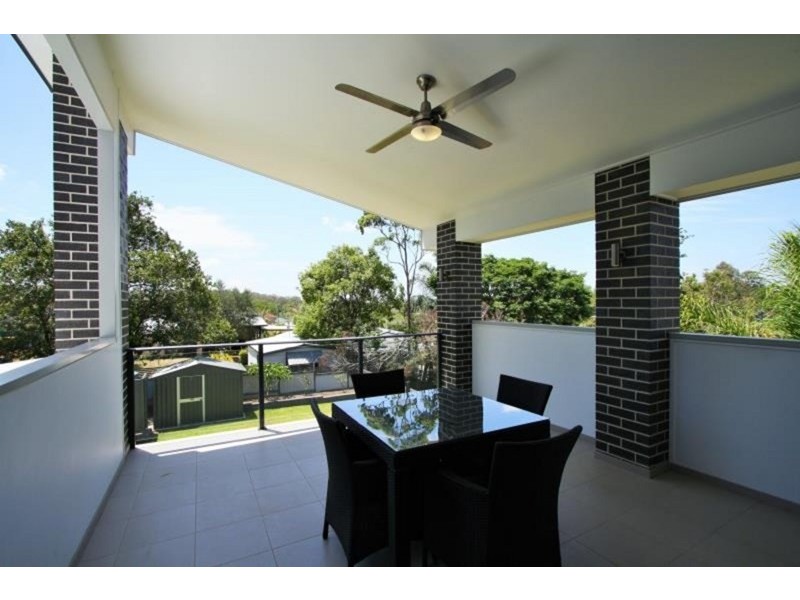 38 Brockhouse Street, Upper Mount Gravatt QLD 4122