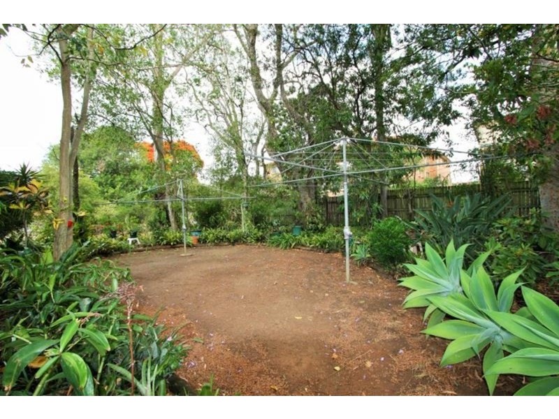 2/34 Swain Street, Holland Park West QLD 4121